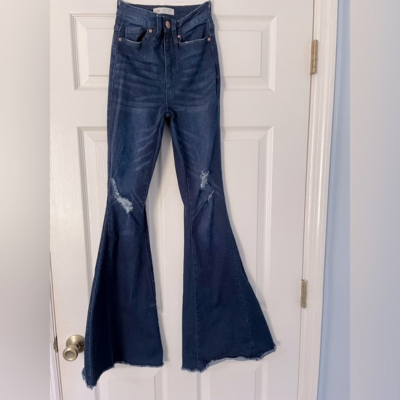 YMI Denim - YMI Gigi Fit Denim Collection- size 1/25 waist, long leg